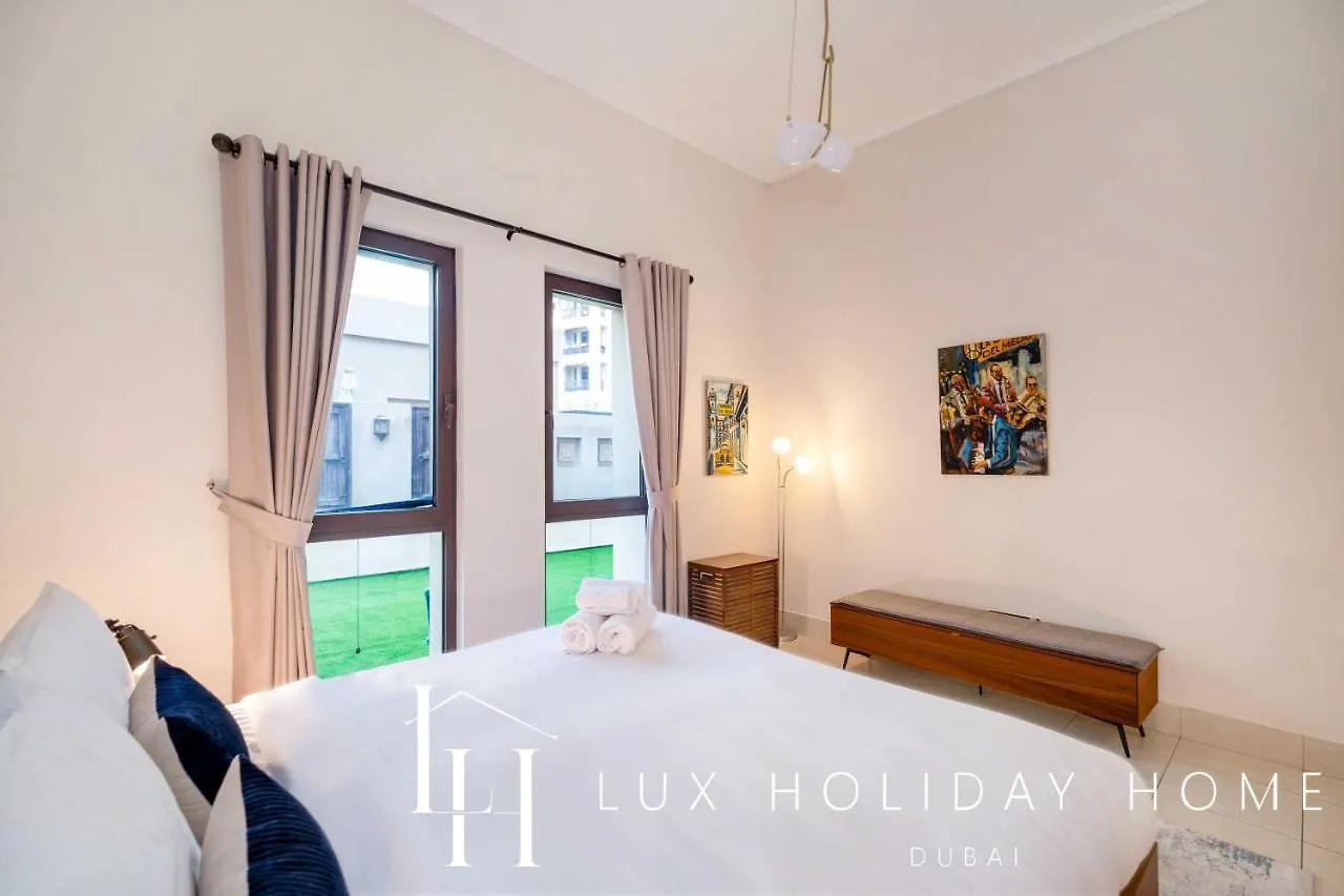 Apartment Lux The Burj Khalifa View Garden Suite Dubai