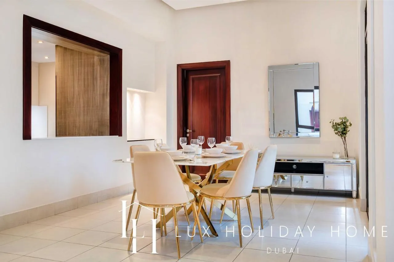 Apartment Lux The Burj Khalifa View Garden Suite Dubai United Arab Emirates