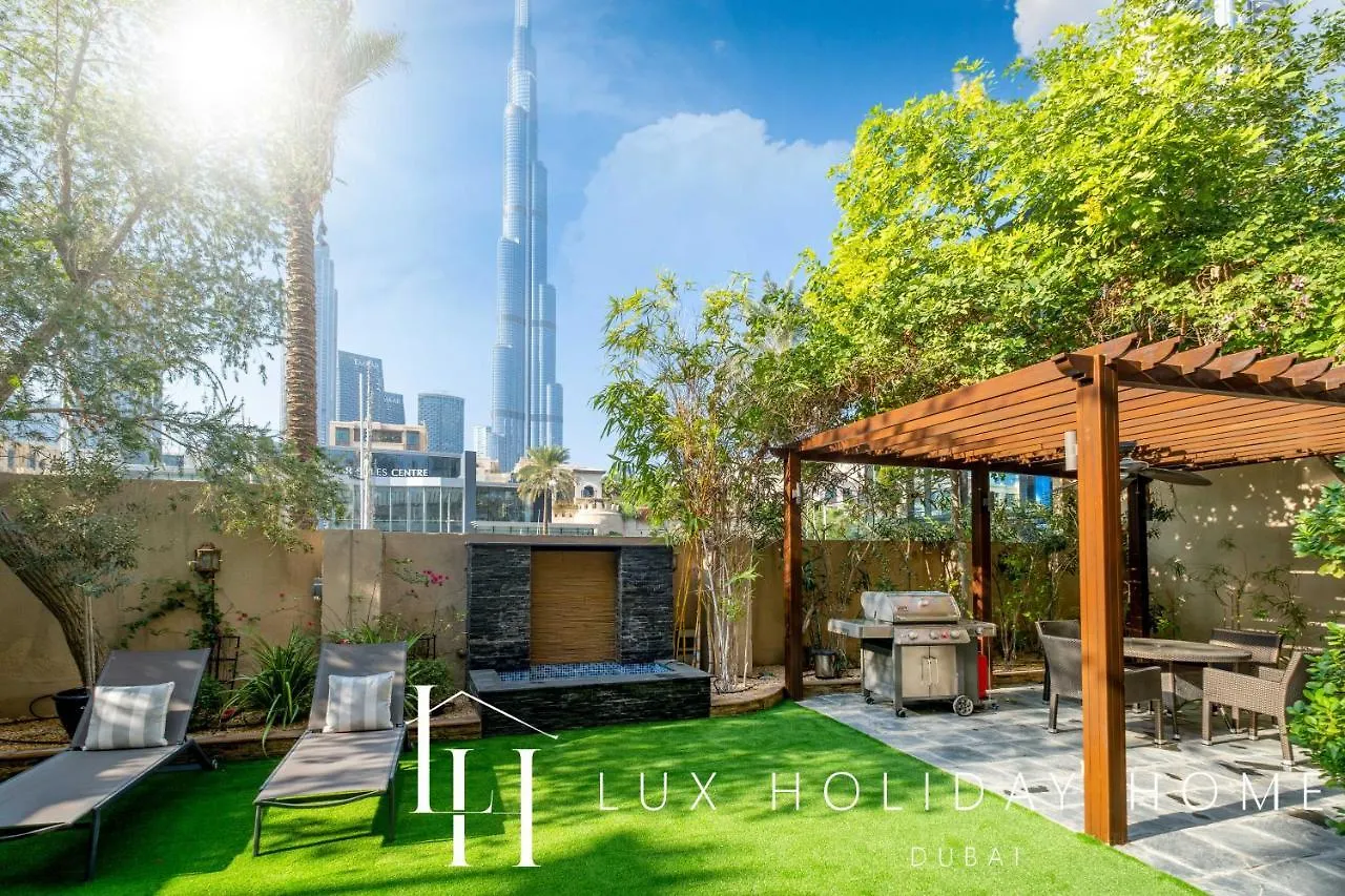 Lux The Burj Khalifa View Garden Suite Dubai United Arab Emirates