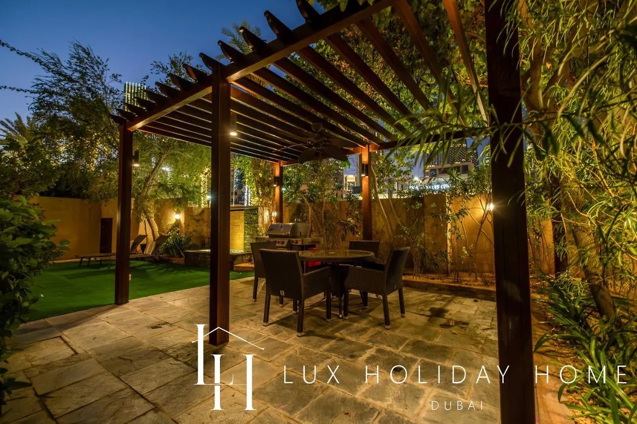 Apartment Lux The Burj Khalifa View Garden Suite Dubai